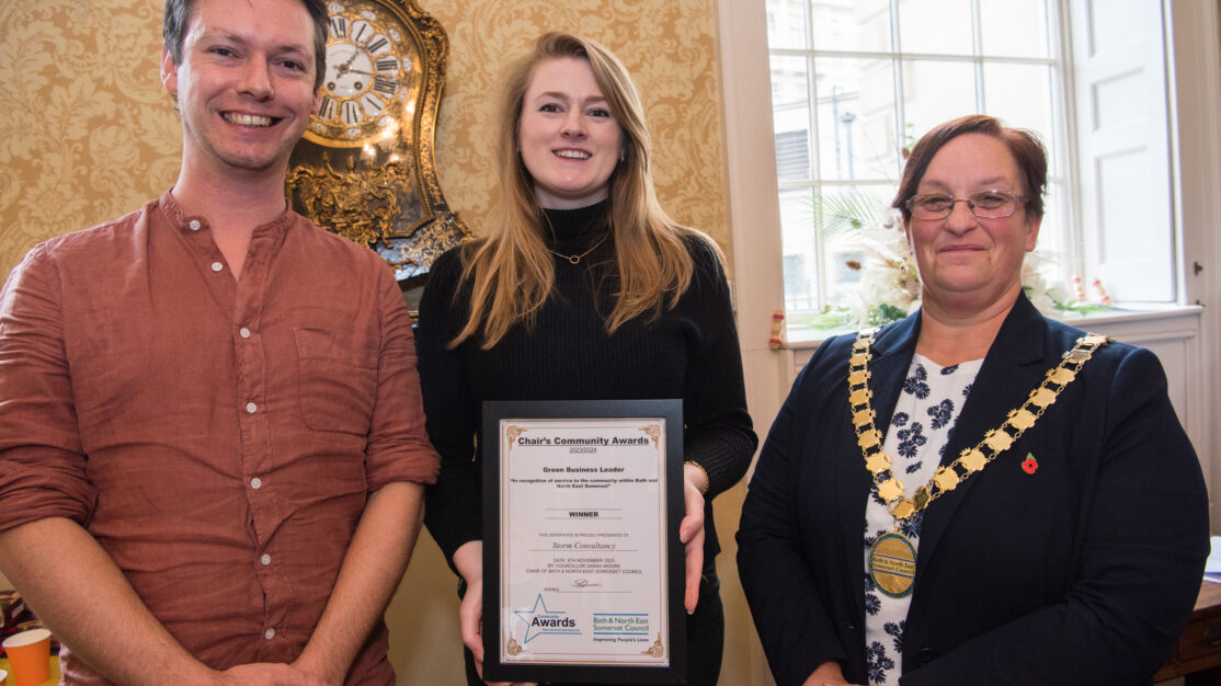An image showing Claudia, David and the councillor with the Green Business Leader certificate.